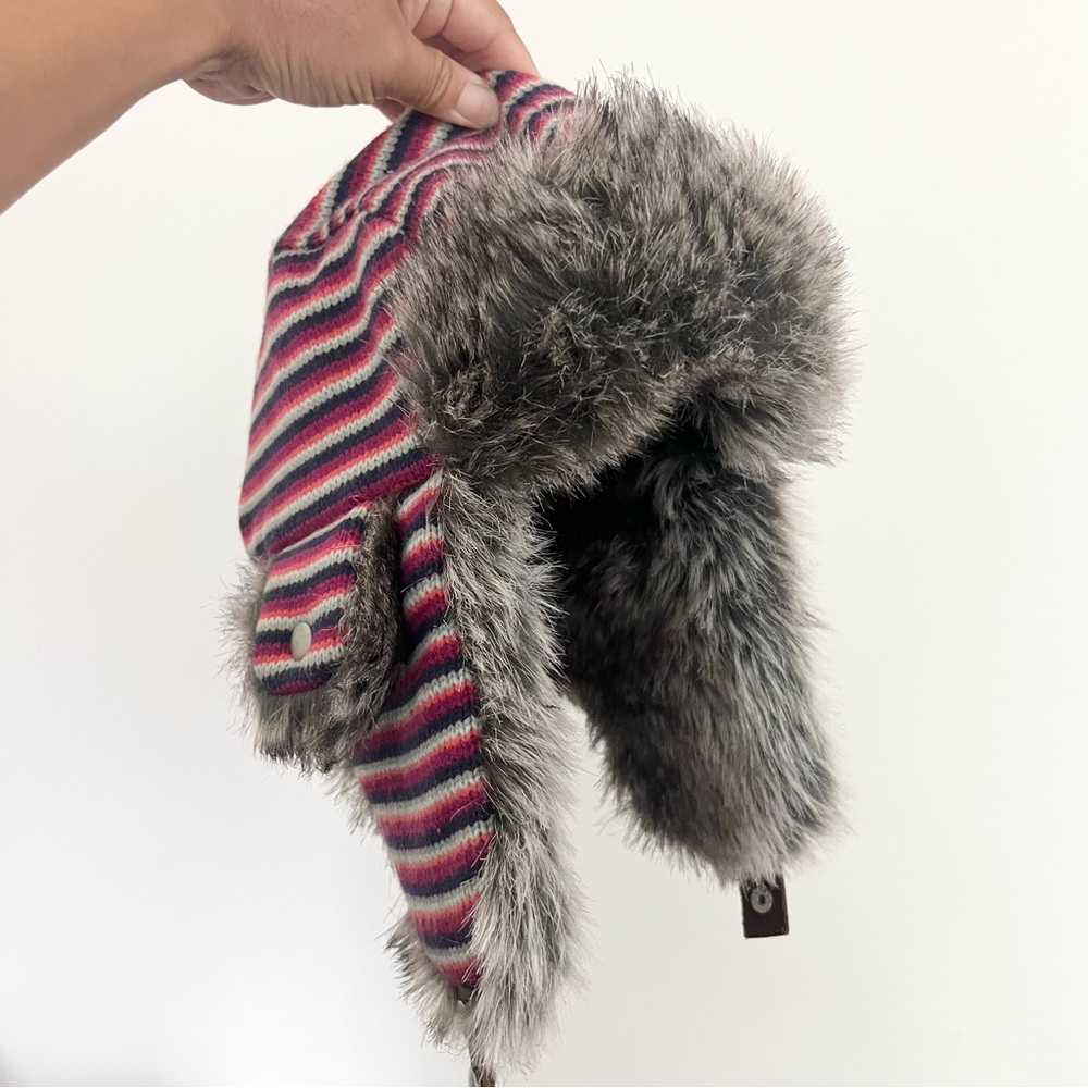 REI Girls Stripe Knit Trapper Pink Fur Lined Beanie Winter Hat Covered Ears 7-14